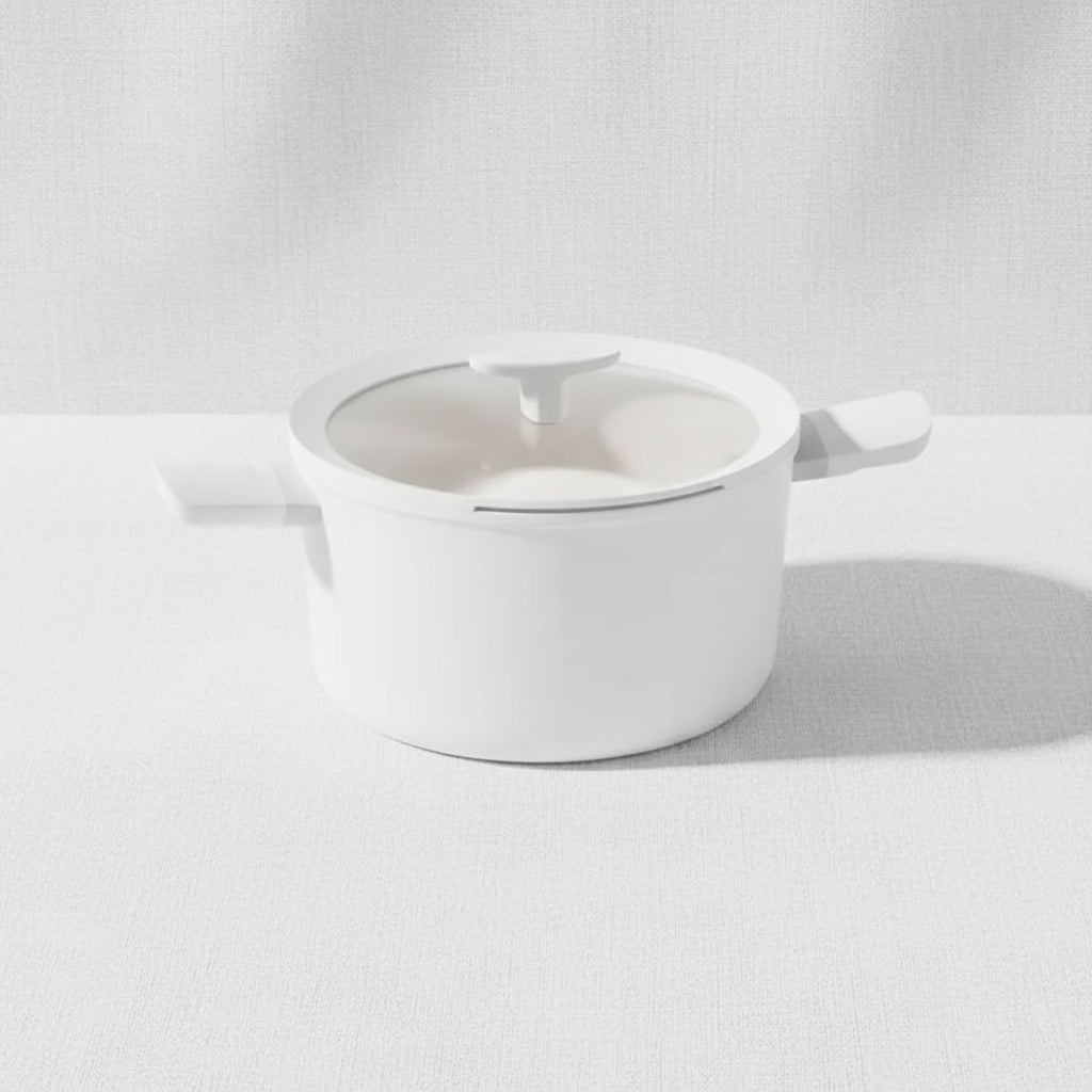 White saucepan